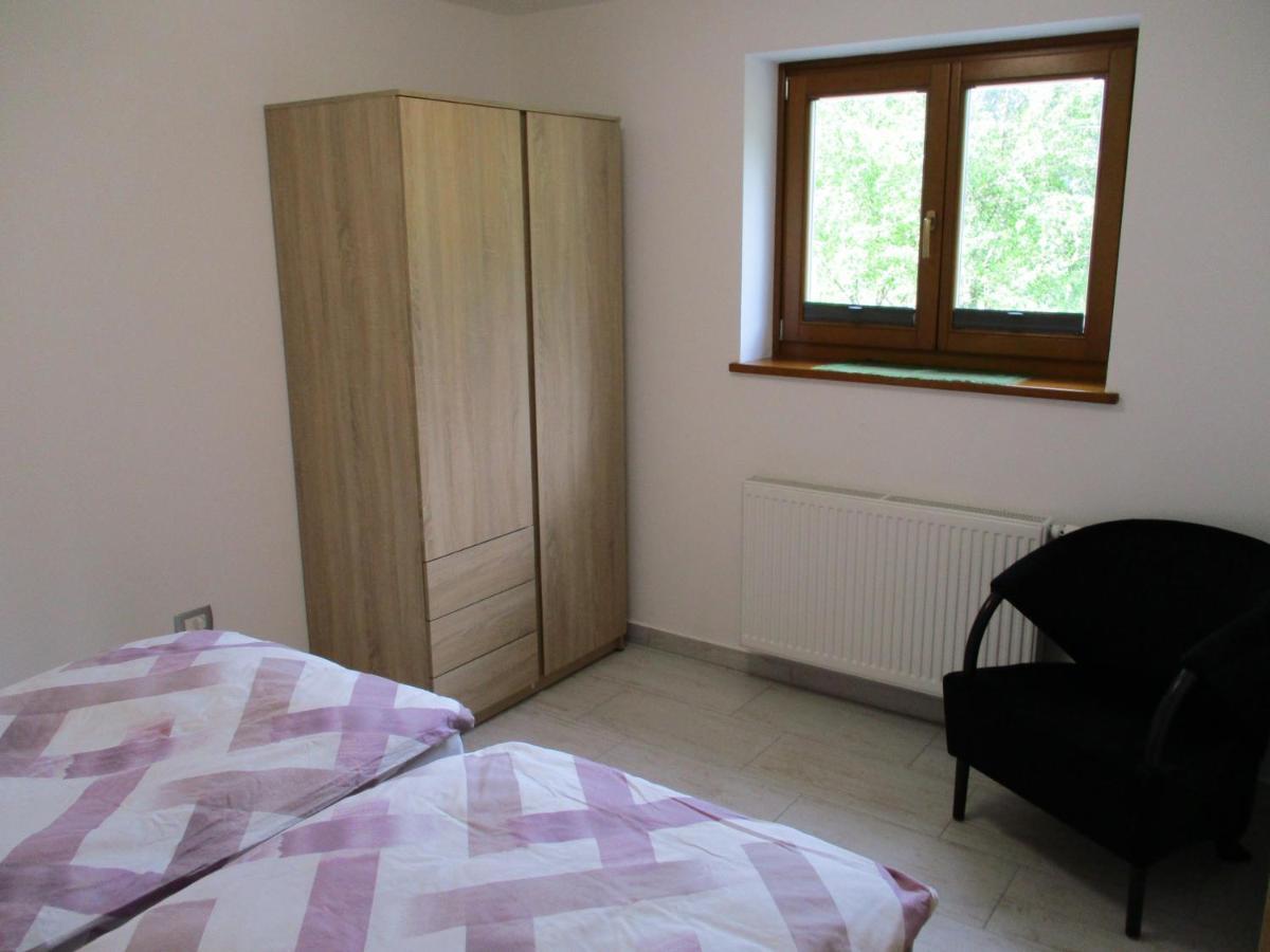 Apartma Elizabeth Srpenica Exterior photo
