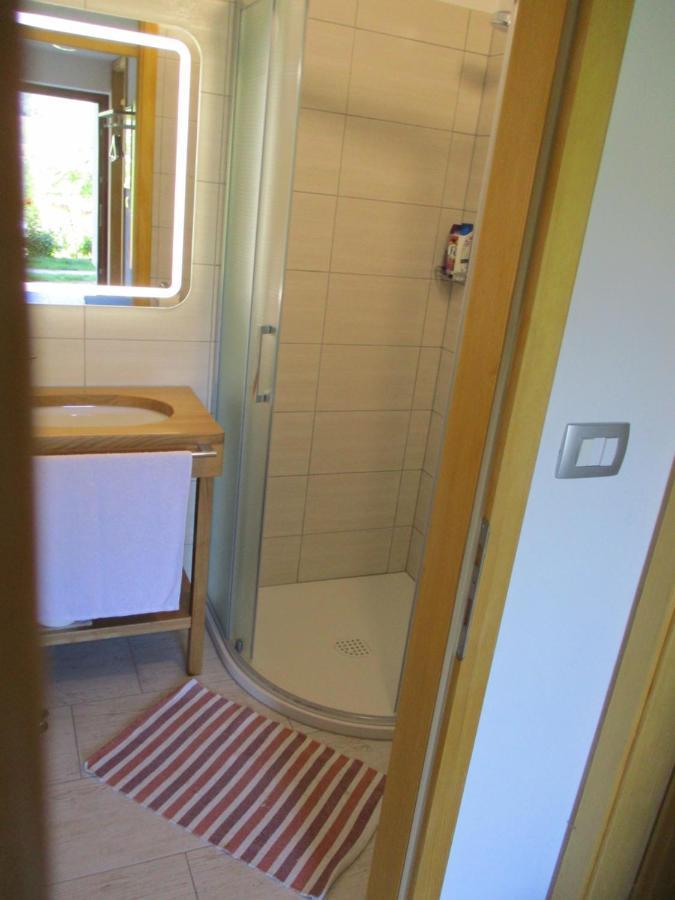 Apartma Elizabeth Srpenica Exterior photo