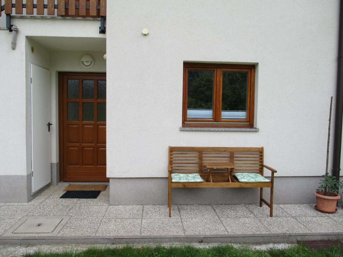 Apartma Elizabeth Srpenica Exterior photo